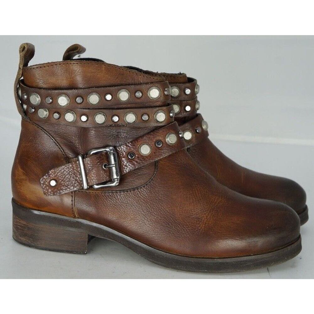 L’idea Ankle Boots By Lori Size 39.5 M Leather Studded with ziper Italy 8.5-9 US